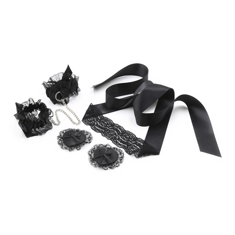 Conjunto de Encaje Negro Lace Me Up Crushious